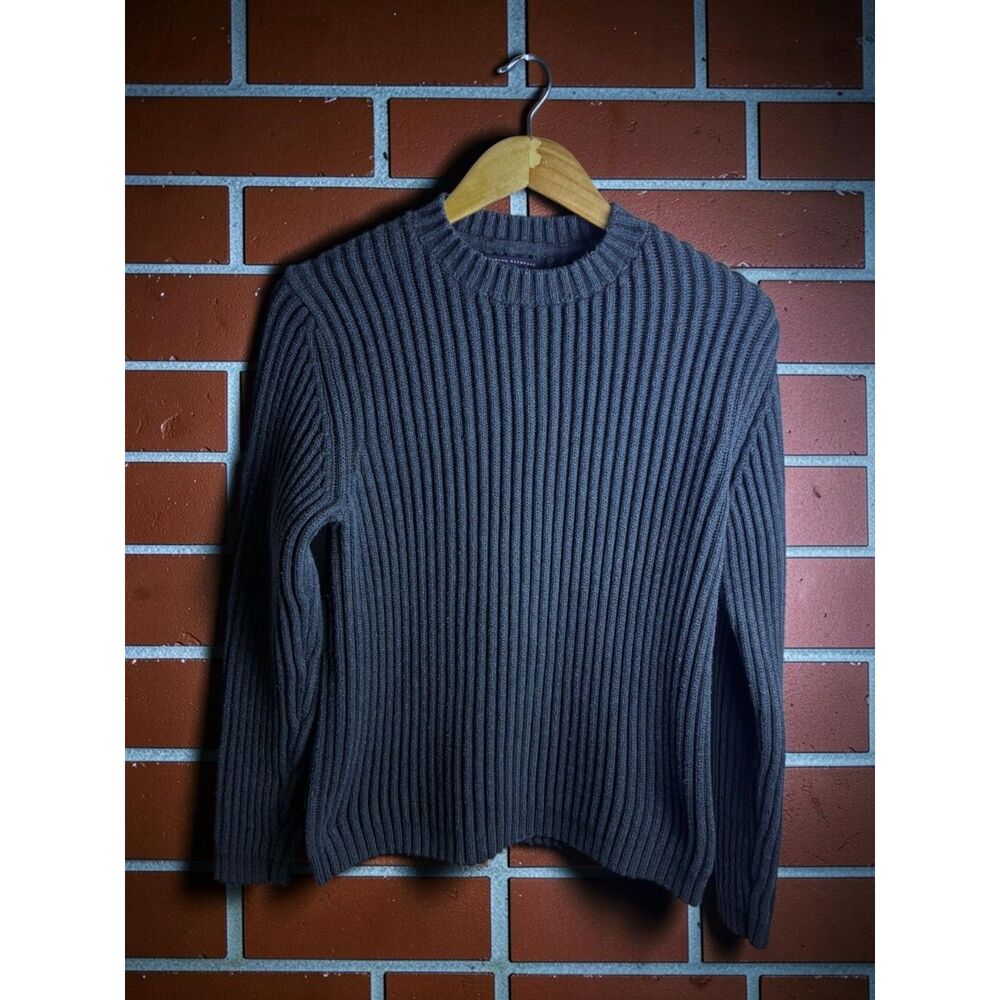 Banana Republic Men's Medium Gray Ribbed Knit HeavyweightCrewneck Sweater